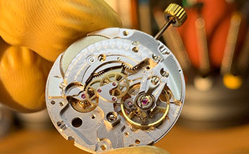 昆仑手表机芯保养 昆仑手表机芯保养
