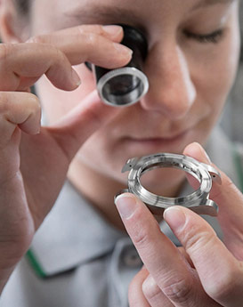 卡罗琳·卡桑德拉-成都昆仑手表官方售后服务中心